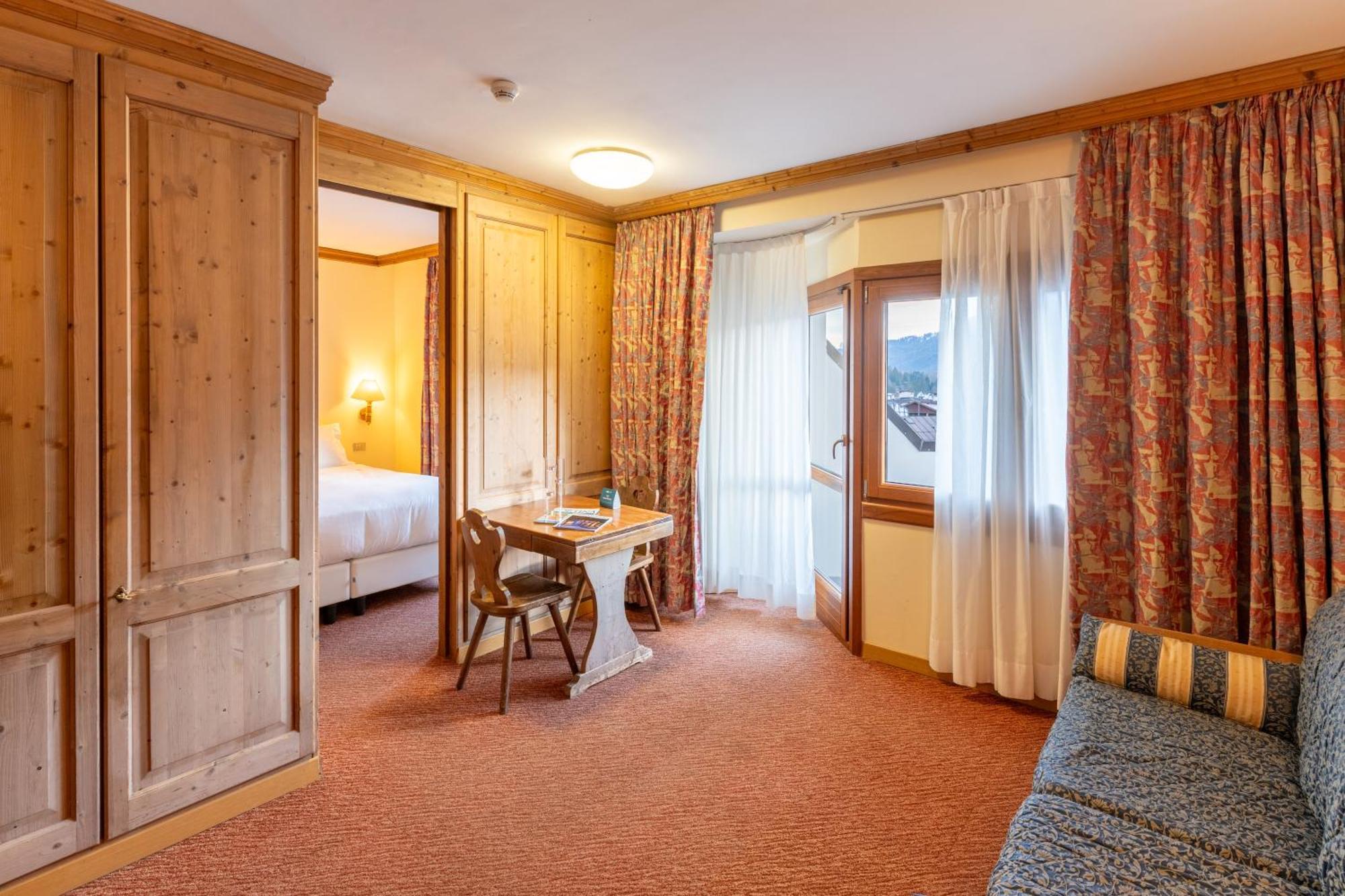 Superior Triple Room Mountain view