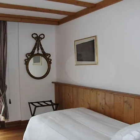 Hotel Bellevue Suites & Spa-3