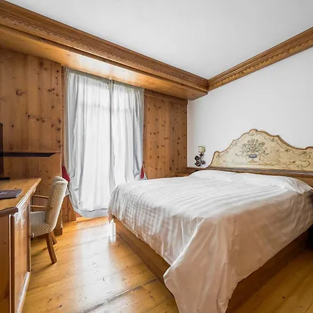 Hotel Cortina-3