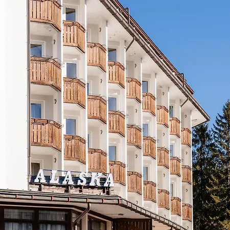 Hotel Alaska Cortina-2