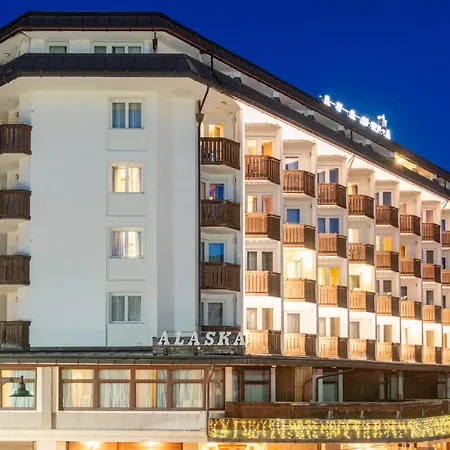 Hotel Alaska Cortina-3